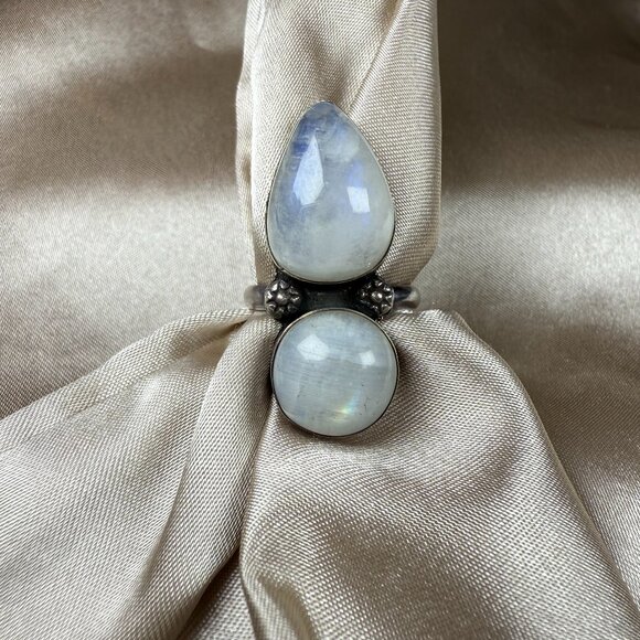 Silver Rainbow Moonstone Ring Pear & Round Double Natural Gemstone Jewelry 7.75 - Picture 1 of 5